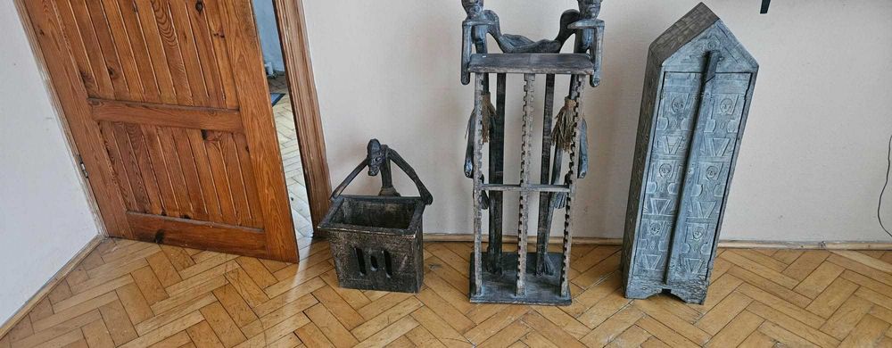 Duże drewniane rzeźby w stylu etnicznym / afrykańskim