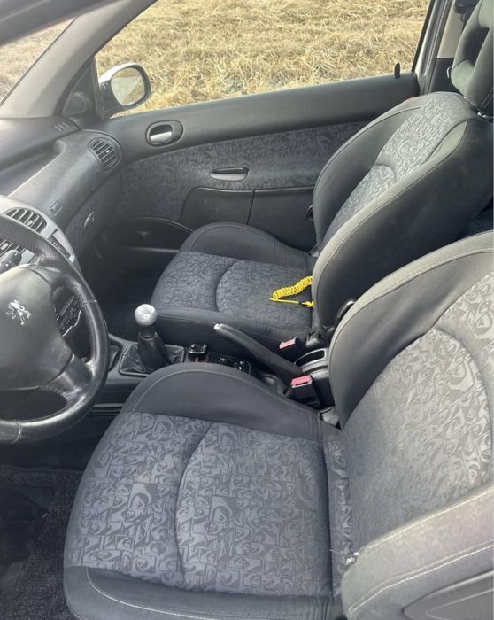 Peugeot 206 2005 rok 1.4 benzyna