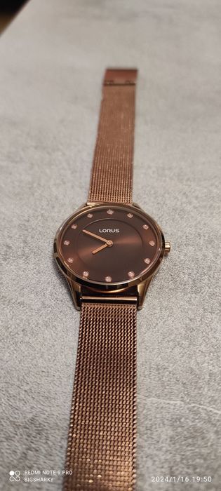 Zegarek LORUS damski RTA52AX-9
