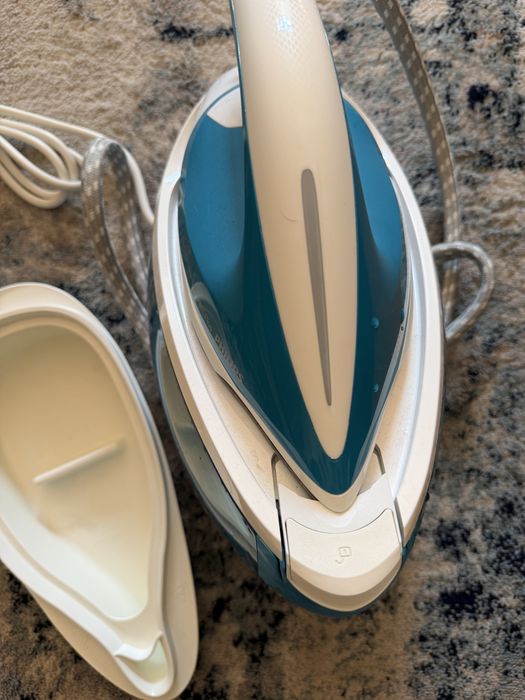Ferro com Caldeira Philips PerfectCare Compact