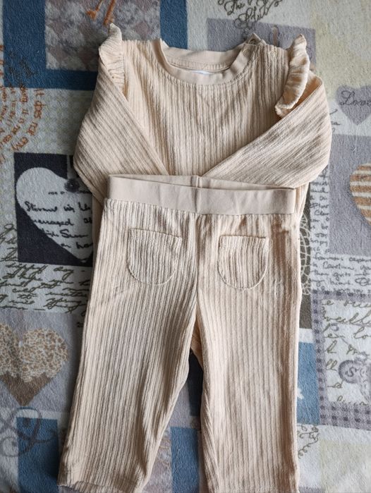 Костюм для дівчинки