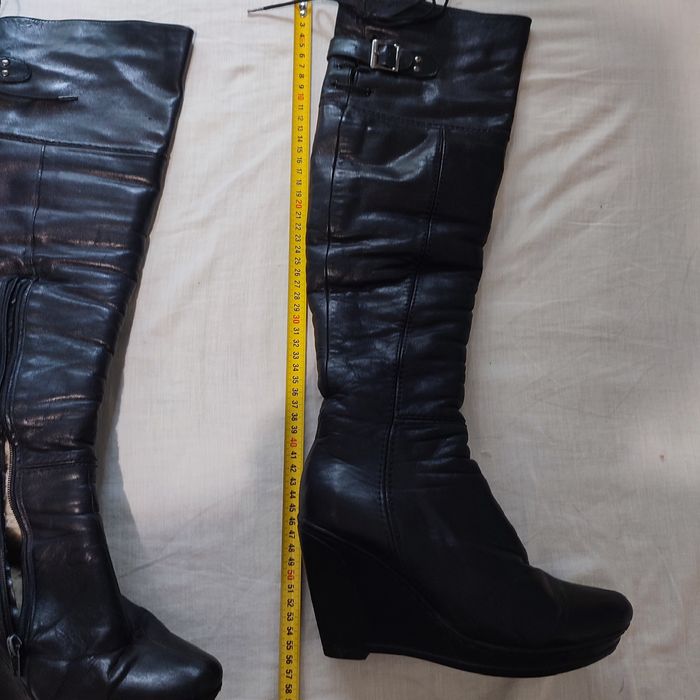 Сапоги женские кожаные на танкетке