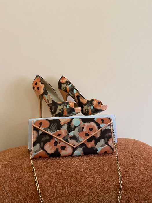 Туфлі на шпильці та клатч ALDO