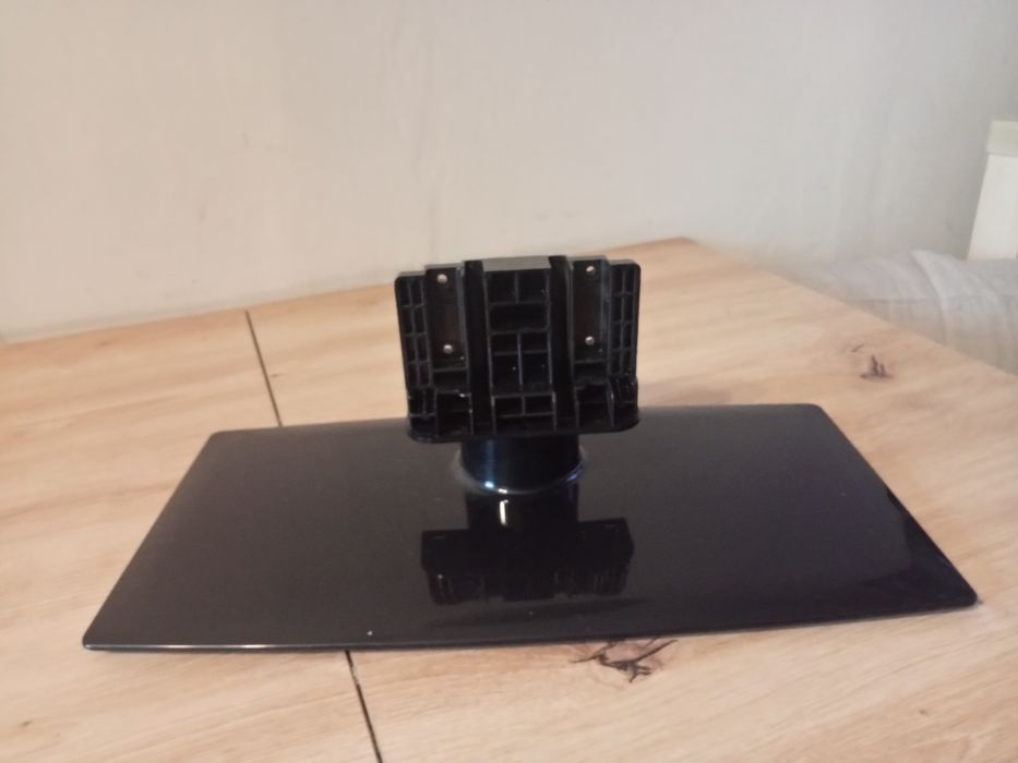 Podstawka do telewizora