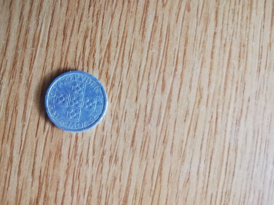 Moeda 10 centavos 1975