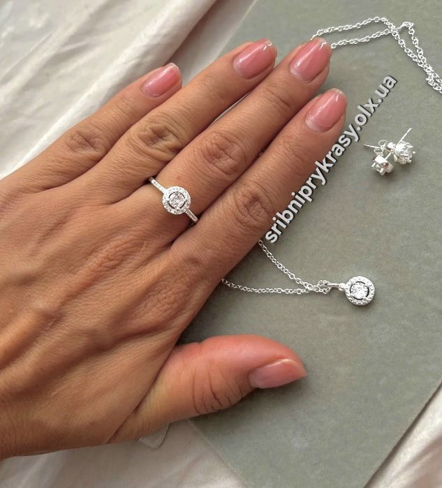 Серебряный комплект украшений 925 пробы! Фианиты SWAROVSKI /Скидка-70%
