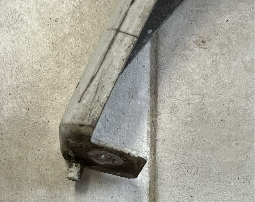 Friso farol esquerdo Fiat Scudo, Peugeot Expert, Citroen Jumpy 96-04