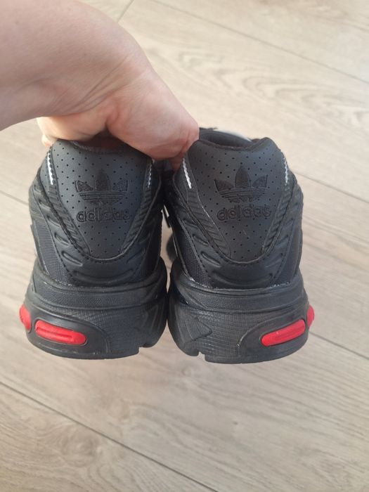 Adidas adistar cushion