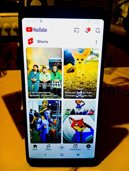 Телефон TCL T607