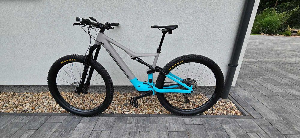 Rower elektryczny Orbea Rise H30, rozmiar L – stan idealny