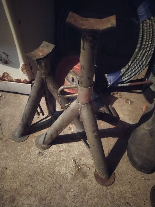 Kobyłki pod samochód