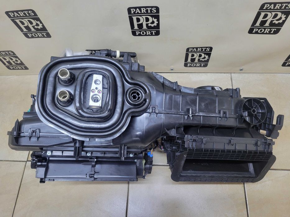 Корпус пічки в зборі корпус печки в сборе Volkswagen Atlas 2024 2025 2026