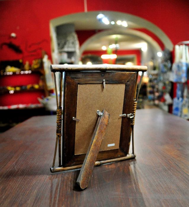 Moldura da Tailândia em teca