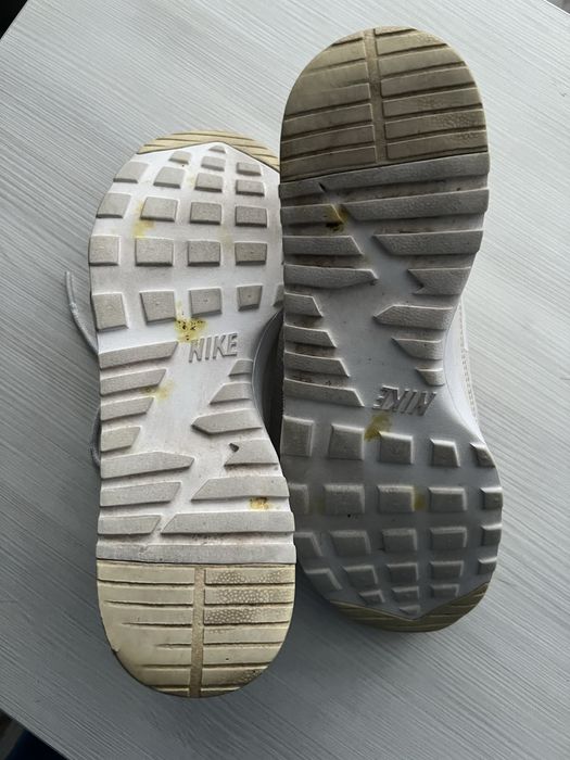 Продам кросівки NIKE і идеальному стані 26,5 см