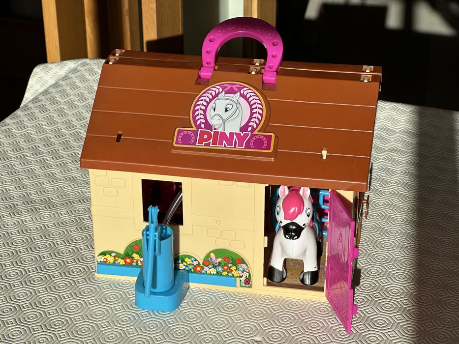 Pinypon Stable64752322548098122