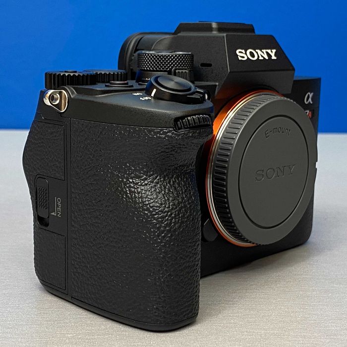 Sony A7R V (Corpo) - 61MP