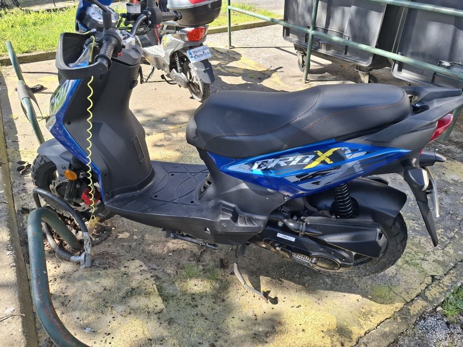 SYM Crox 50  Série Limitada- Lic 14 anos