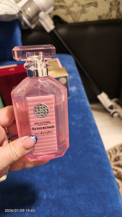 Парфумована вода UAE Zimaya Inekas Solis