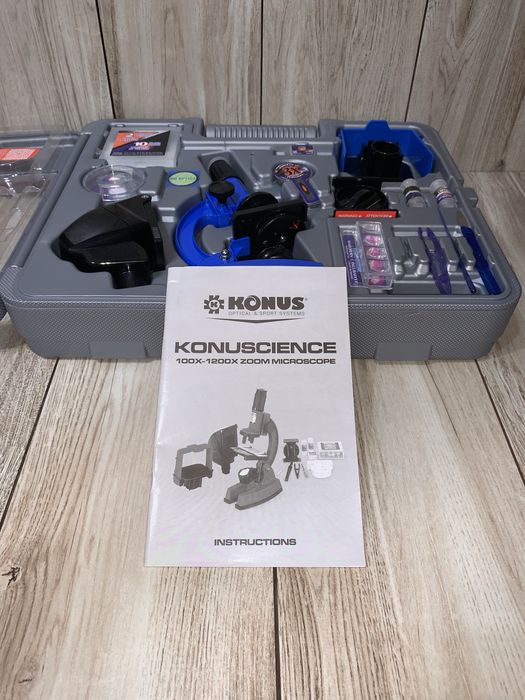 KONUS микроскоп в кейсі новий.