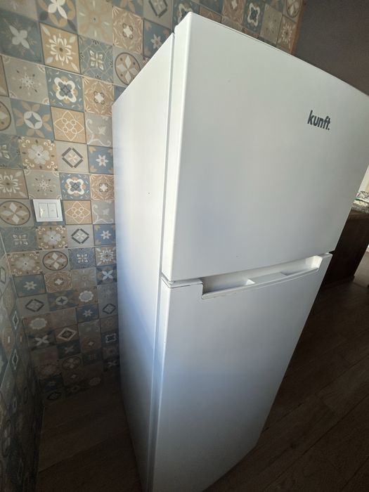 Cozinha completa com bancada de granito + eletrodomésticos