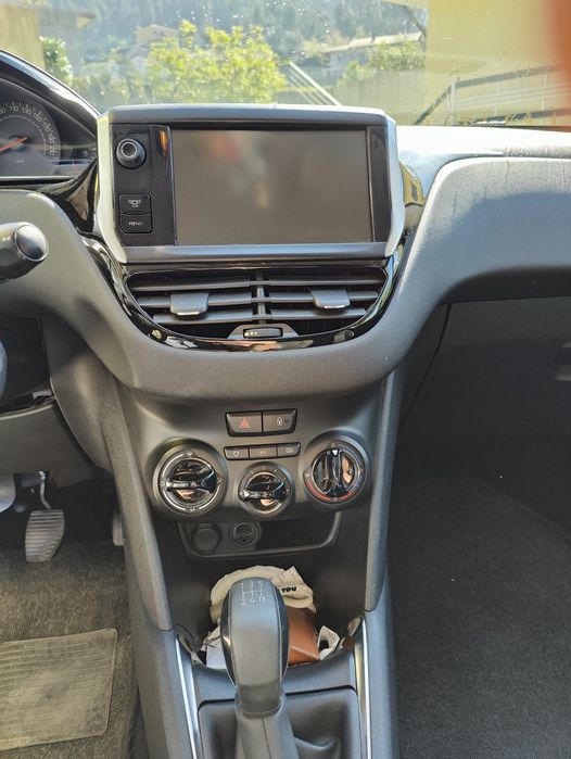 Peugeot 208 Active VTi