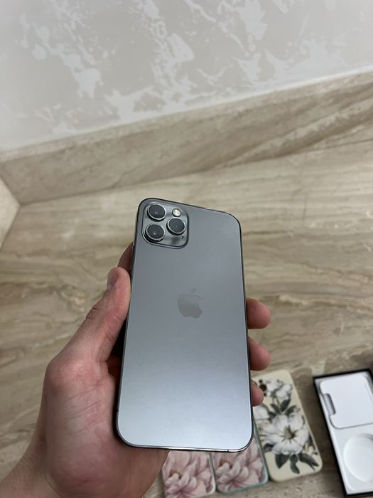 Iphone 12 pro 256 Ідеальний стан Акб 100% Гарнтія
