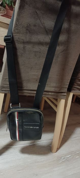 Listonoszka czarna Tommy