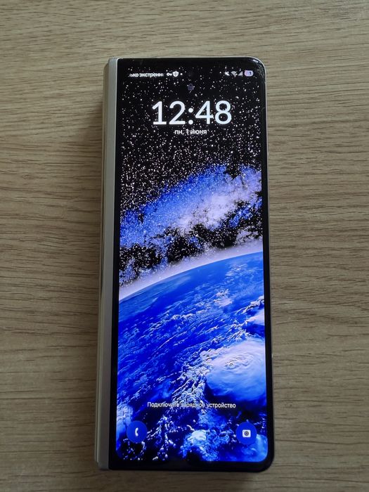 Samsung Galaxy Z Fold 3