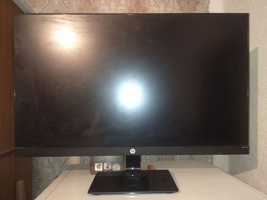 Монитор продам..