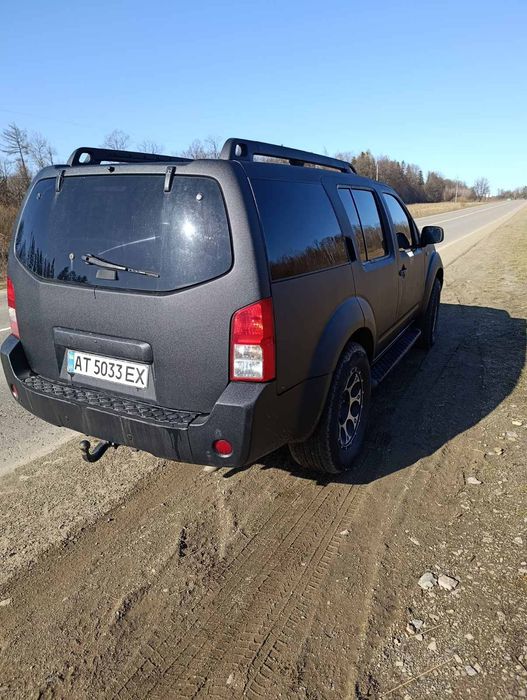 Ніссан патфайндер 2.5 тд 2004р