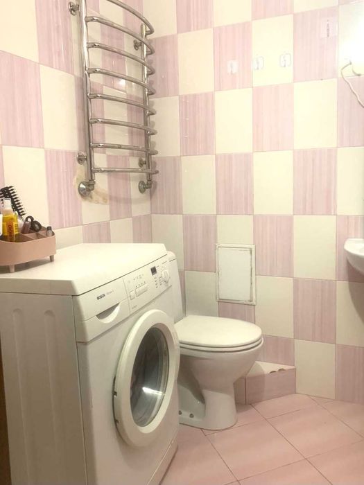 Предлагается аккуратная 2-ком квартира 47м2, центр Броваров