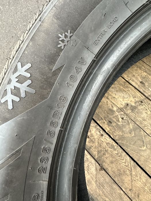 Шини 235 55 18 104V XL Tristar SnowPower UHP пара
