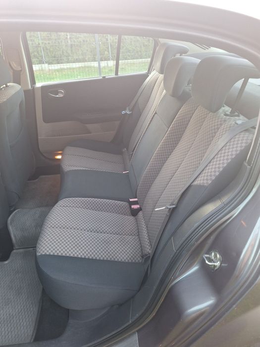 Sprzedam : RENAULT Megane 2 Sedan