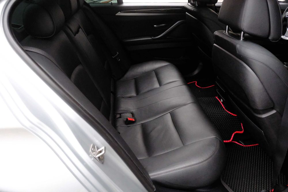 BMW 528 2015 сіра