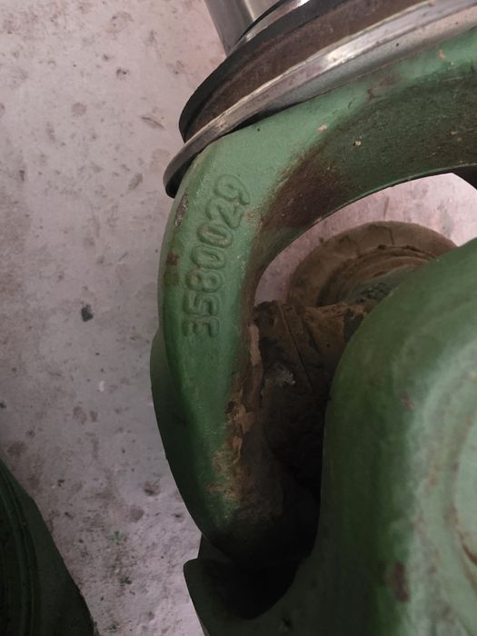 Półoś napędowa John Deere