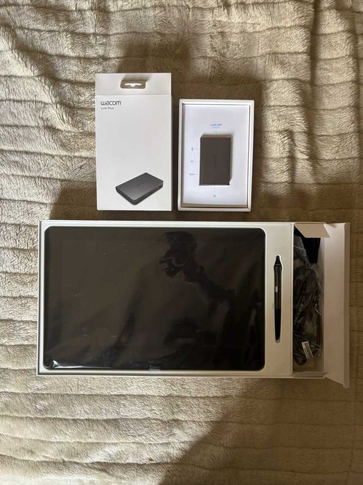 Mesa Digitalizadora - Wacom Cintiq Pro 16 4K + Wacom Link Plus