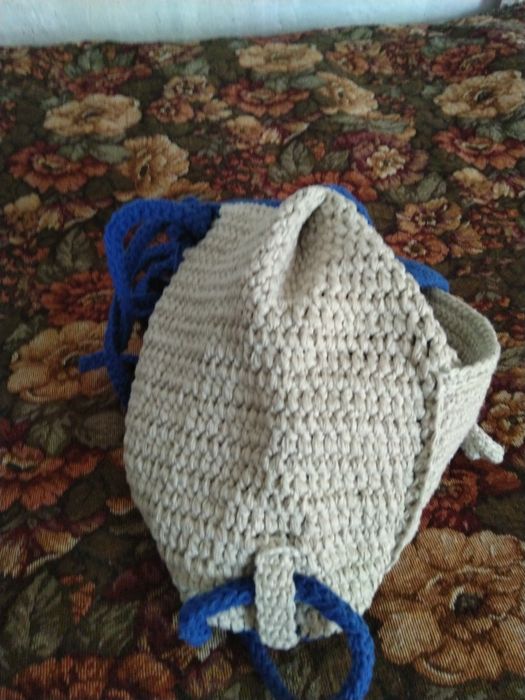 Женские рюкзаки вязаные