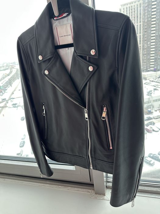 Жіноча шкіряна куртка Tommy Hilfiger