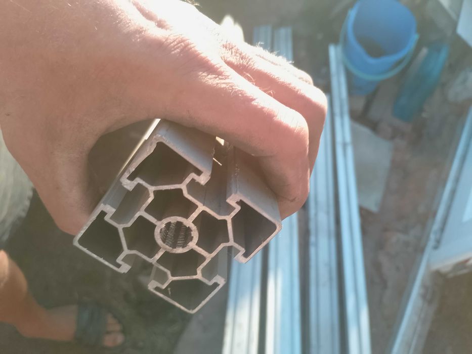 Profile aluminiowe Bosch item