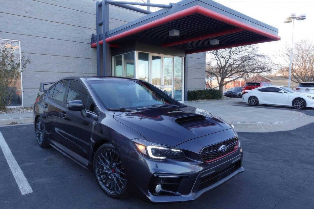 Subaru WRX Premium      2017