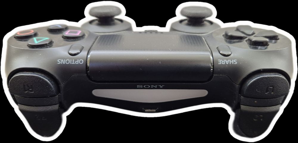 PlayStation 4 + DualShock 4