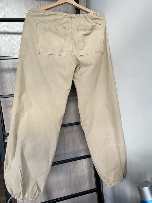 Spodnie baggy szeroki camel stradivarius