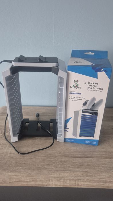 Stacja ładująca do PS5 FROGGIEX FX-P5-C2-W
Ładowarki i kable
›
Stacja