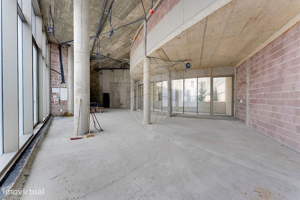 Loja  para arrendamento