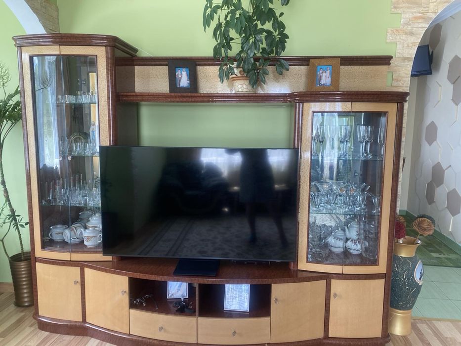 Стінка для вітальні
