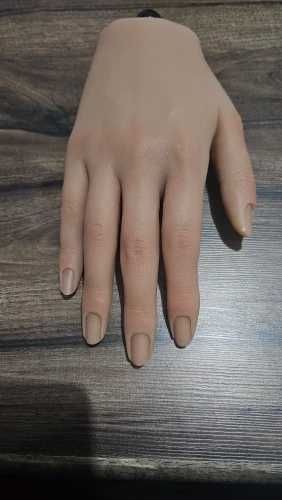 Silikonowa Dłoń Do Ćwiczeń W DOMU Manicure z Tipsami