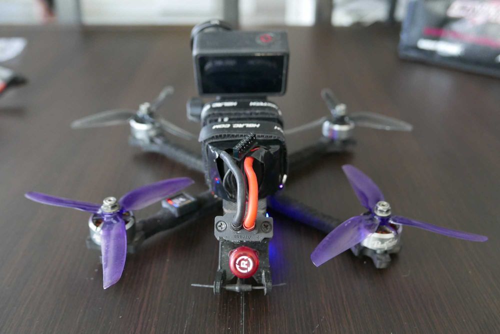 Dron FPV 5 inch TBS Source One V5, TBS Unify Pro32 HV + akcesoria