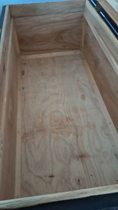 Conjunto de baus em cânfora