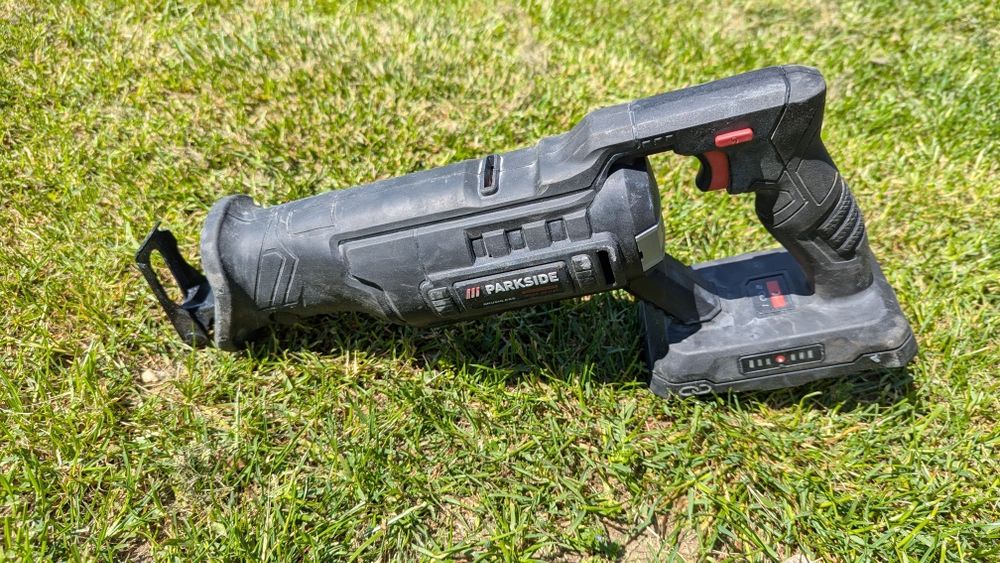 Parkside piła szablasta 40v performance