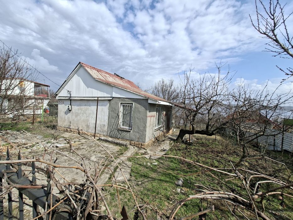 Сдам дачу.  Ямбург